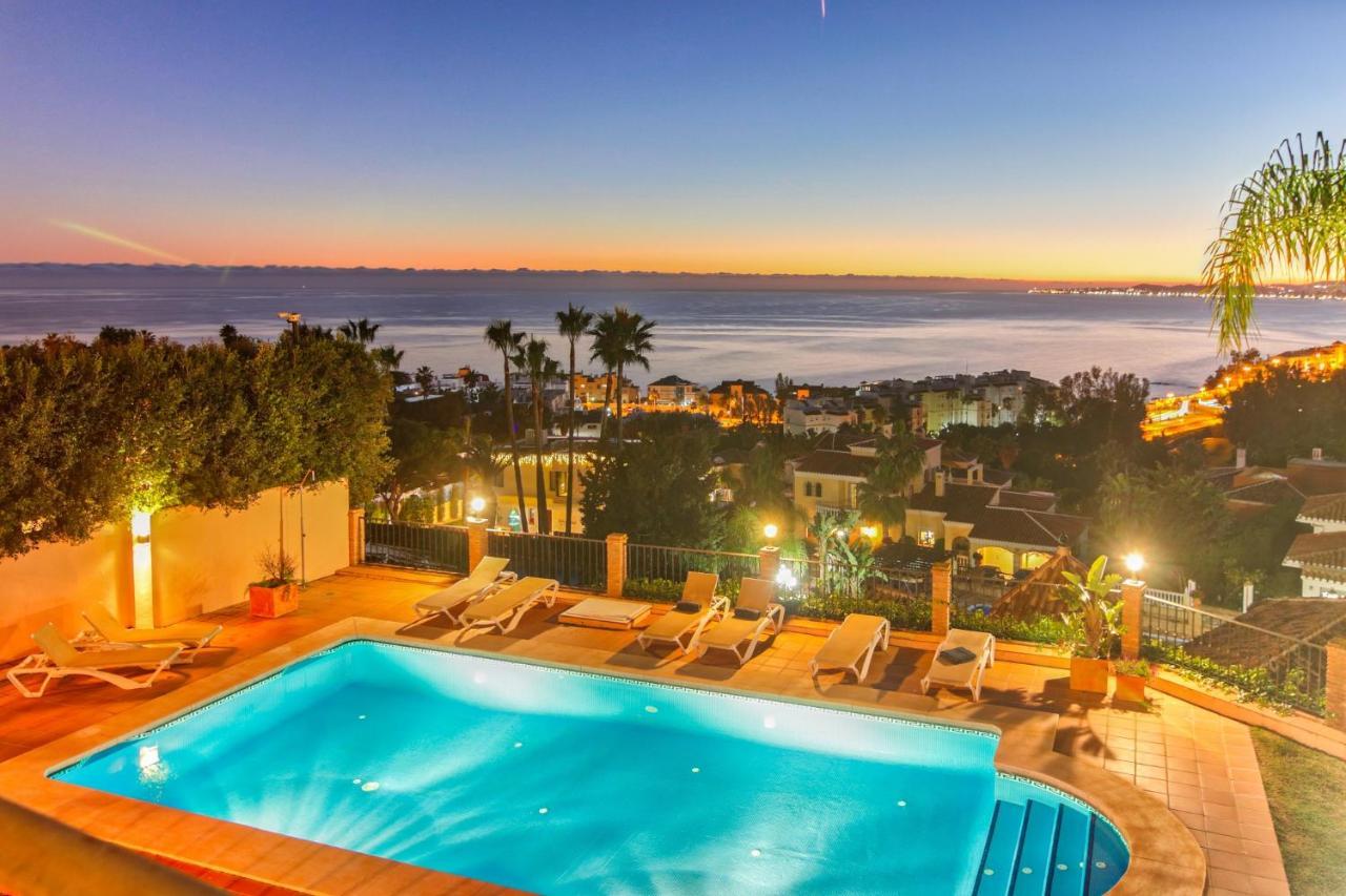 Beachside Villa With Panoramic Sea Views Benalmádena Dış mekan fotoğraf