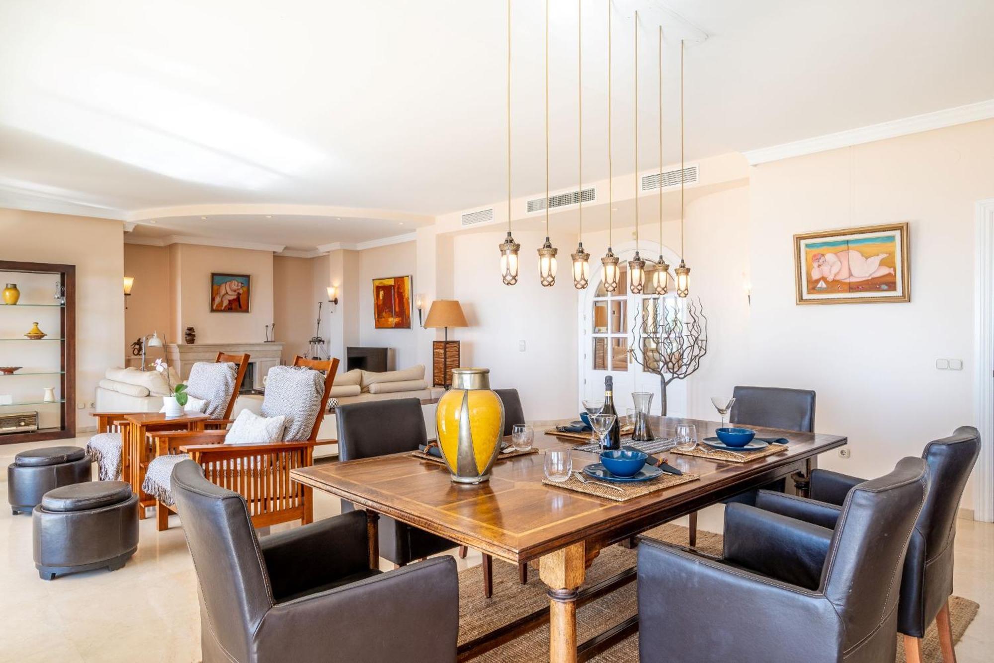 Beachside Villa With Panoramic Sea Views Benalmádena Dış mekan fotoğraf